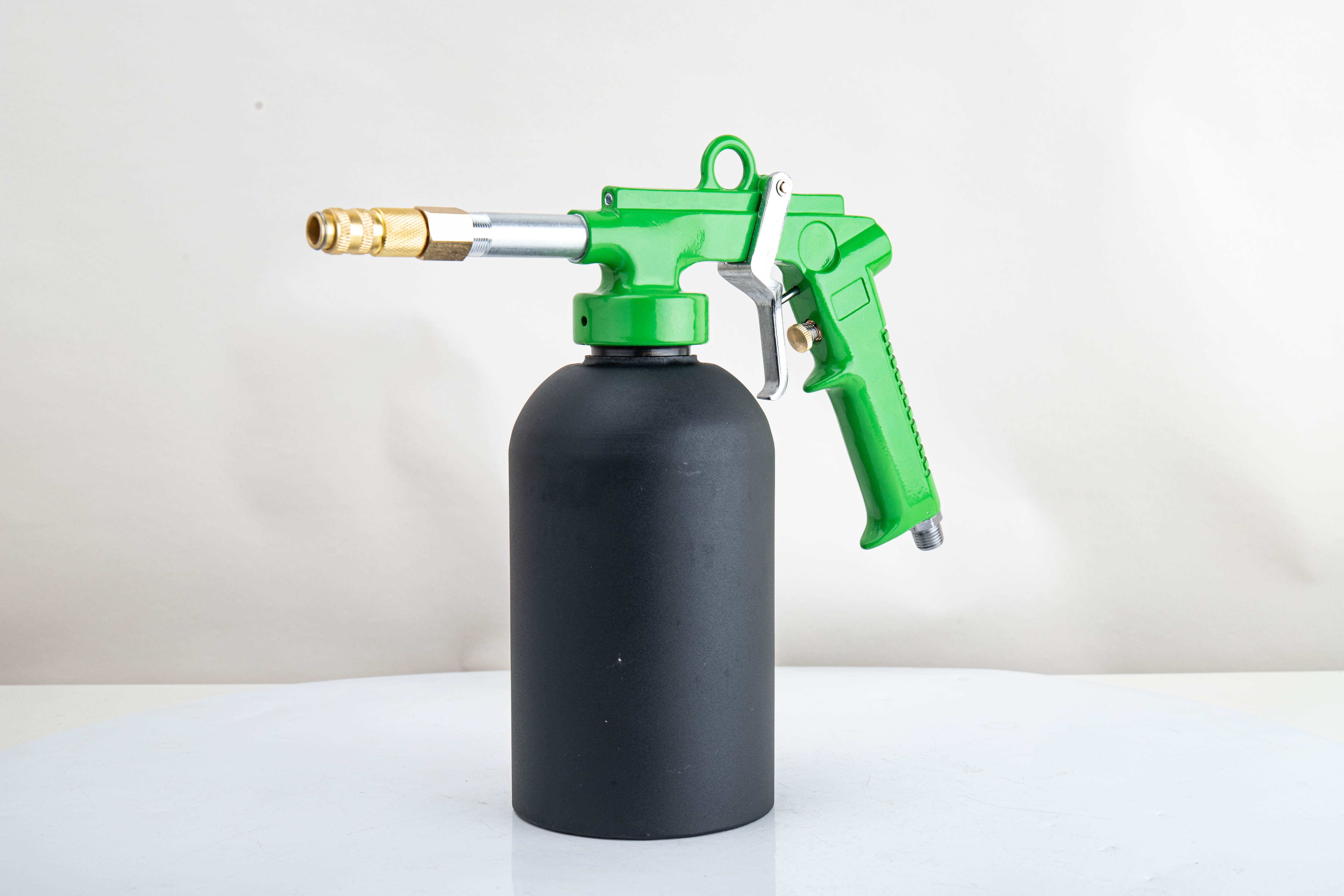 Pneumatic Undercoating Gun with 1 100 ml Cup